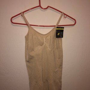 Maidenform tank top shapewear new with tag Large